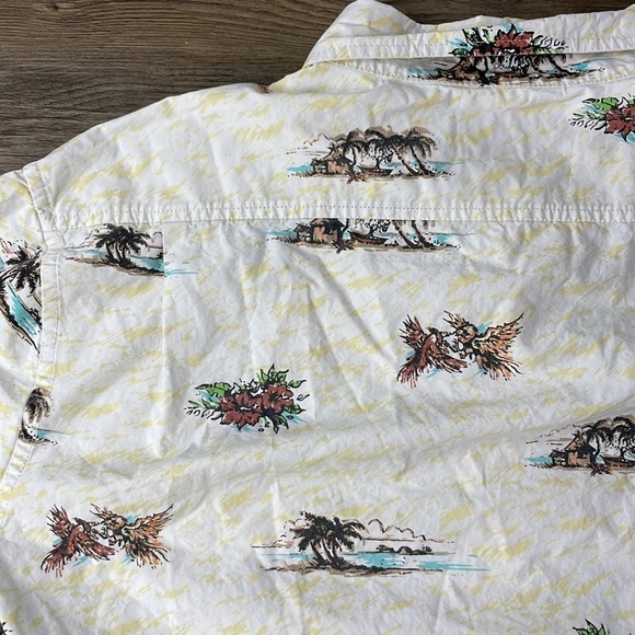 Etnies Men’s White Yellow Hawaiian Tropical Button Up Collared Short Shirt sz XL - Picture 9 of 10